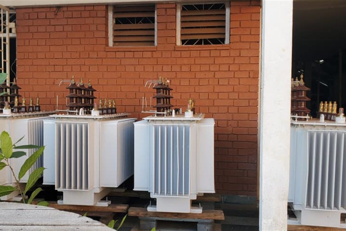 Residential power setup and transformers